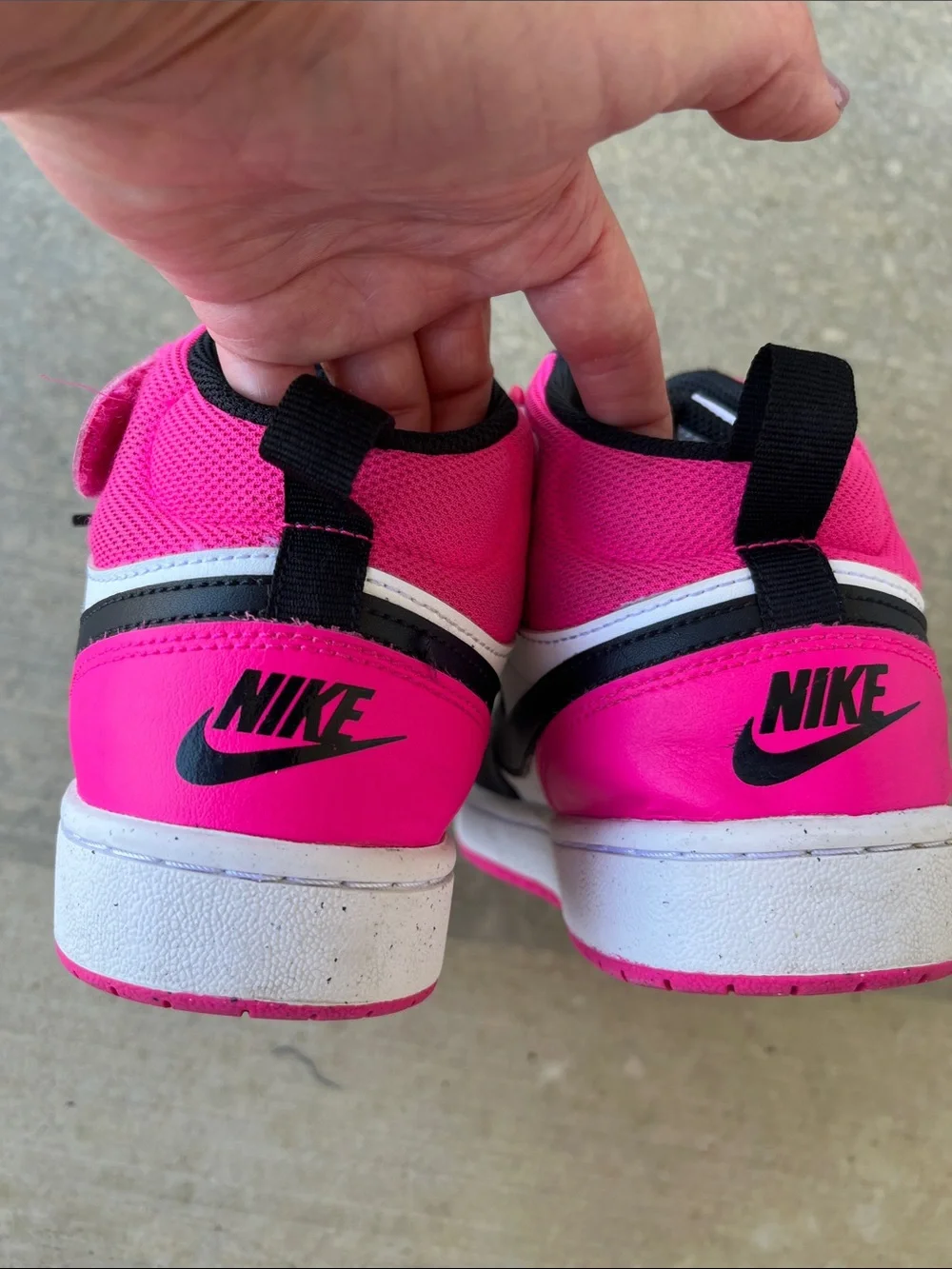 Nike Girl’s Court Borough Mid 2 Basketball Shoes